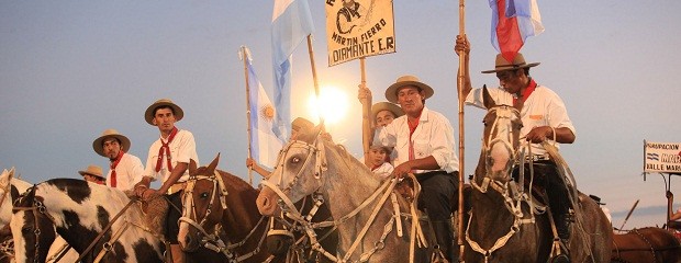 Hoy es el desfile de agrupaciones