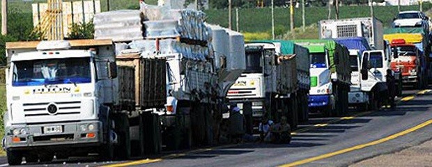 Camioneros entrerrianos van al paro