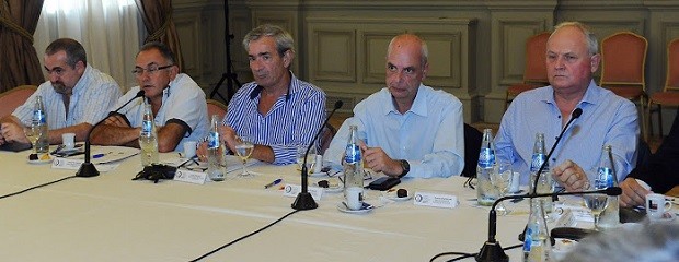 En Leones debatieron nuevas estrategias para el trigo