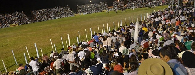 Hoy continúa el Festival de Jineteada de Diamante 