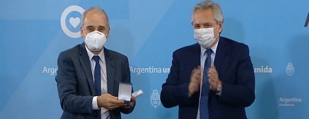 El presidente premió a un investigador del INTA