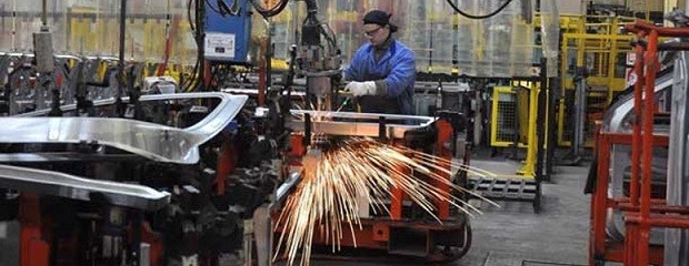 Según Fiel, la producción industrial cayó 2,2% en julio